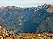 57 Zoom  sulla Valle di Roncobello con Pietra Quadra a sx e Merna a dx